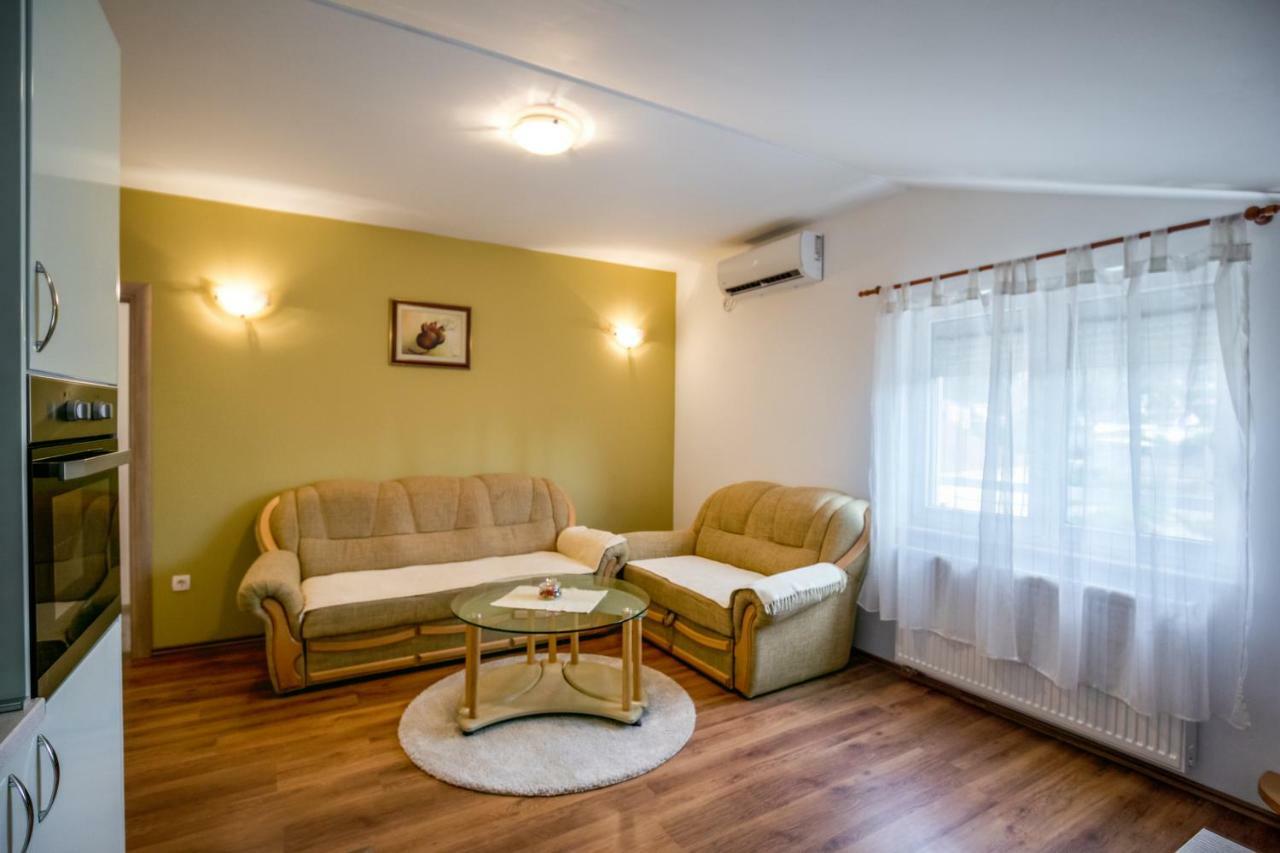 Arenta Apartments Metkovic Ngoại thất bức ảnh